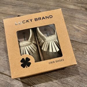NIB Lucky Brand Gold Moccasin Crib Shoes - 9-12 months